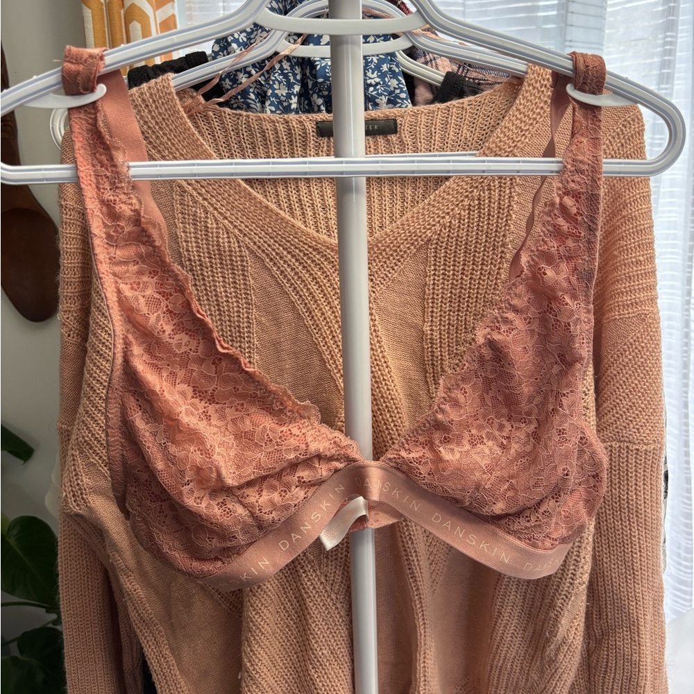 Danskin Pink Lace Bra Intimates Sleepwear